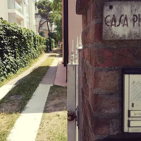 Villa Picchetti Fronte Mare *